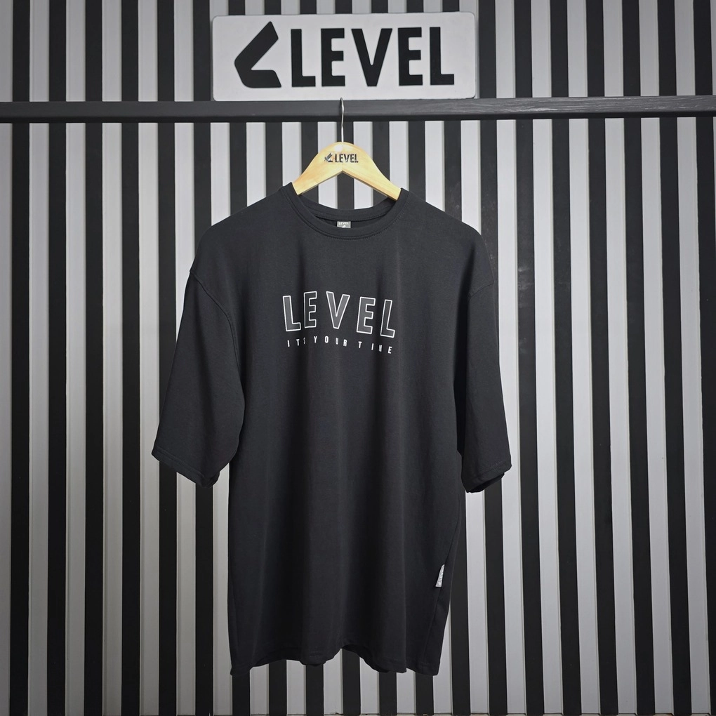 Premium LEVEL Drop Shoulder Tshirt Black